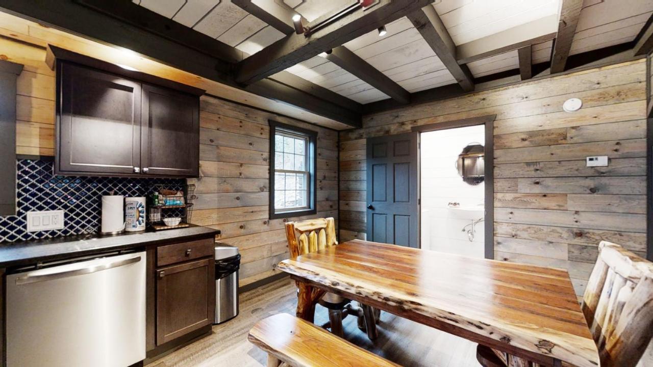 Bigfoots Hideaway Cabin Gatlinburg Dış mekan fotoğraf
