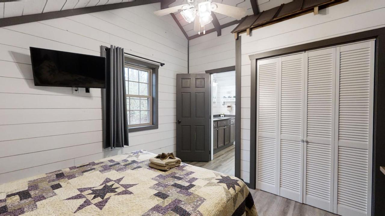 Bigfoots Hideaway Cabin Gatlinburg Dış mekan fotoğraf